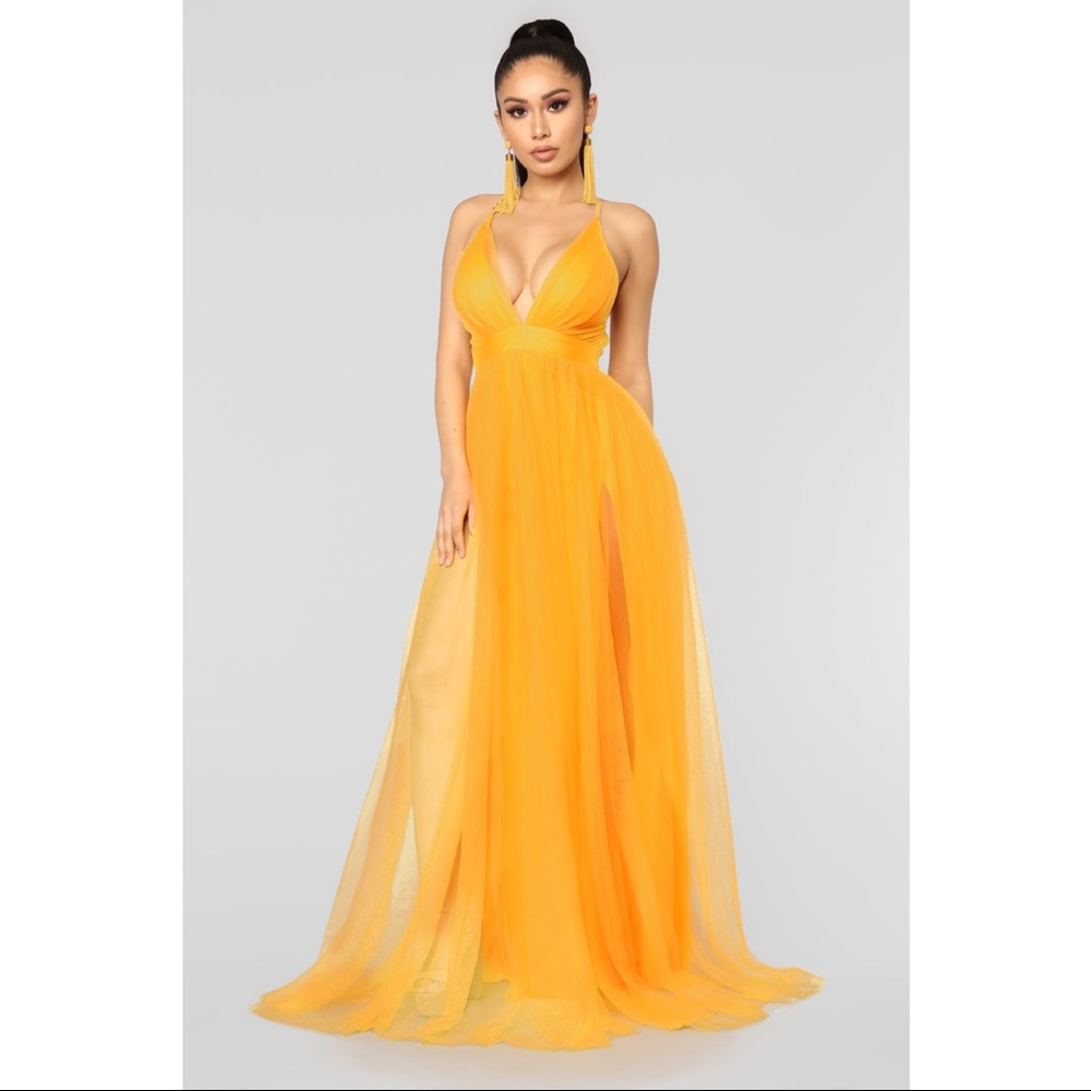 On The Runway Maxi Dress| FashionNova| Yellow